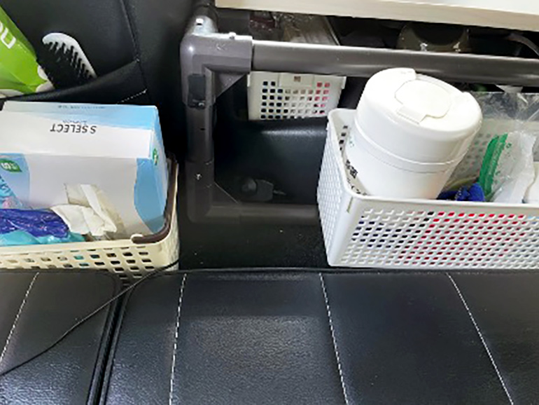 車内