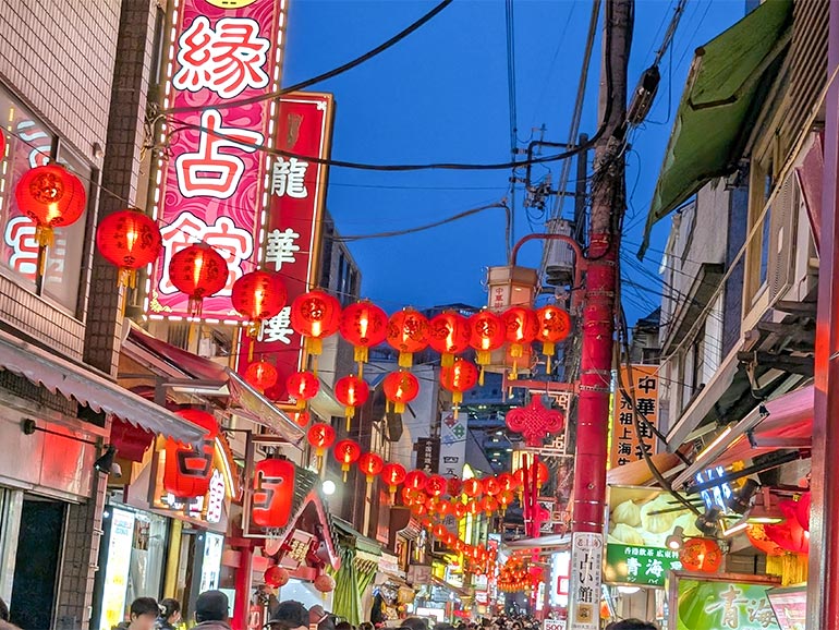 横浜中華街の様子