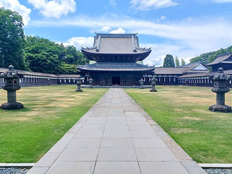 国宝 高岡山 瑞龍寺の外観