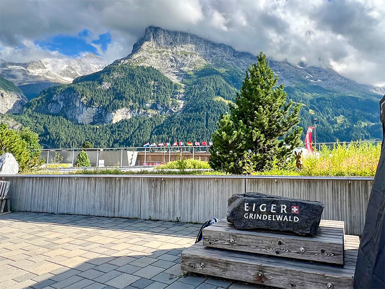 Grindelwaldから見えるエイガー