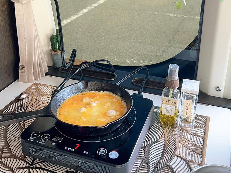 IHヒーターで料理