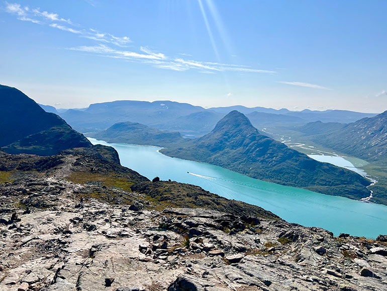 ノルウェーのビューネ＆ベッセゲンの景色