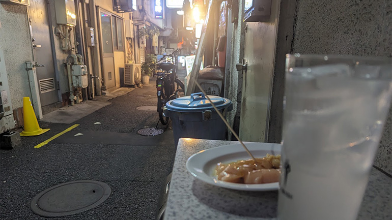 都会の真ん中で車中泊&呑み歩きスポット4選