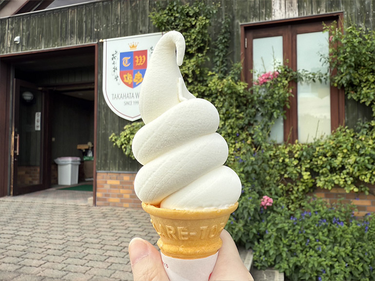 高畠ワイナリーのソフトクリーム