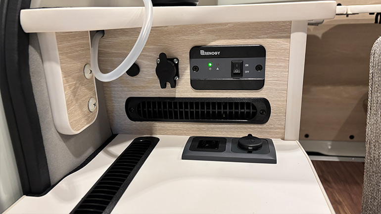 Canelé comfortの電装