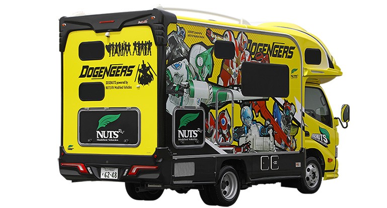 福岡発ヒーロー『ドゲンジャーズ』専用車「ドゲナッツ」
