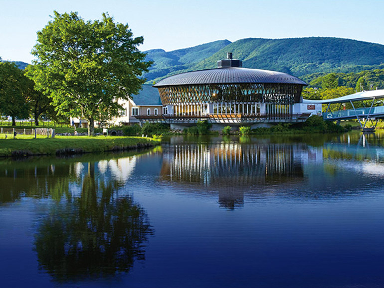 軽井沢アウトレット外観