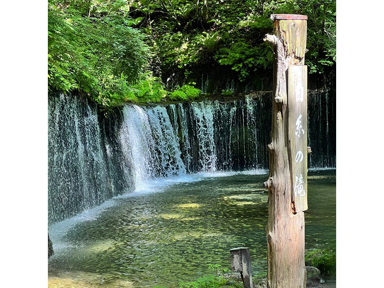 軽井沢の白糸の滝