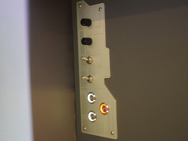 DA VINCI 6.0〈STAR WARS〉EDITIONのスイッチ類