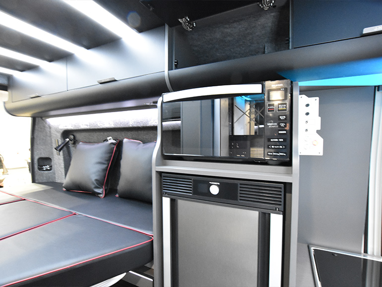 DA VINCI 6.0〈STAR WARS〉EDITIONの電子レンジ