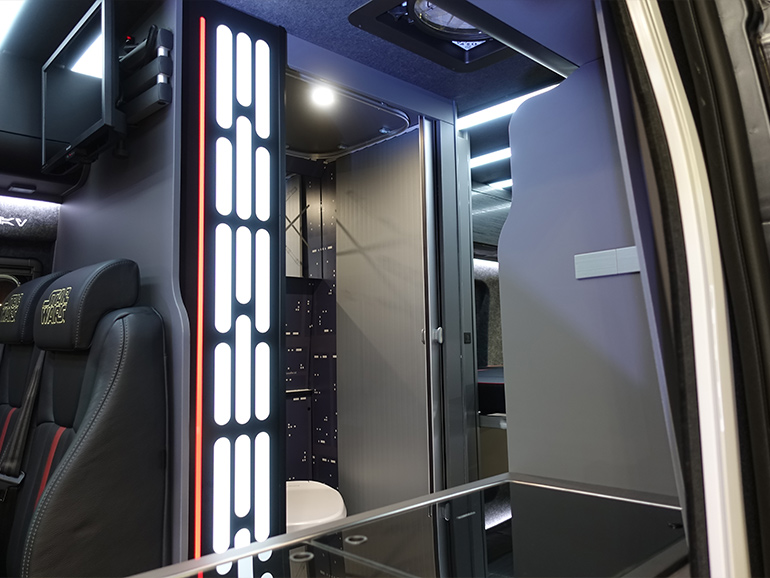 DA VINCI 6.0〈STAR WARS〉EDITIONの壁面照明