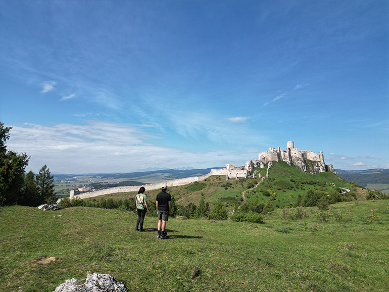 スピシュ城全貌