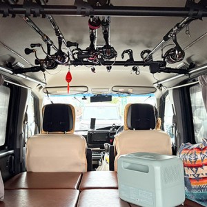 1万円でできた“車中泊仕様”ロッドホルダー