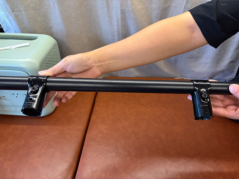 200cmのイレクターパイプにT字ジョイントを取り付ける