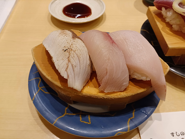 すしのやのブリ3種セット