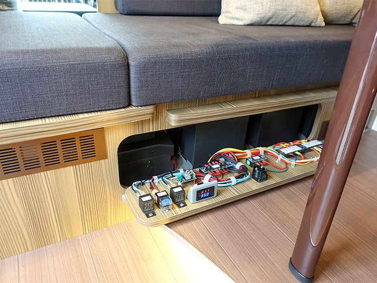 zilのサブバッテリー