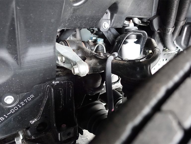 バンテック仕様の専用ショックアブソーバー