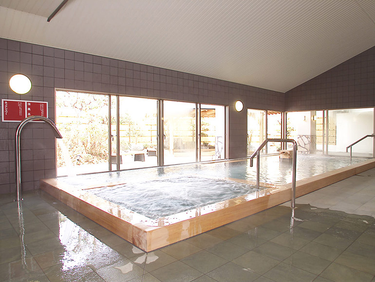 温浴施設「湯っぷる」の温泉