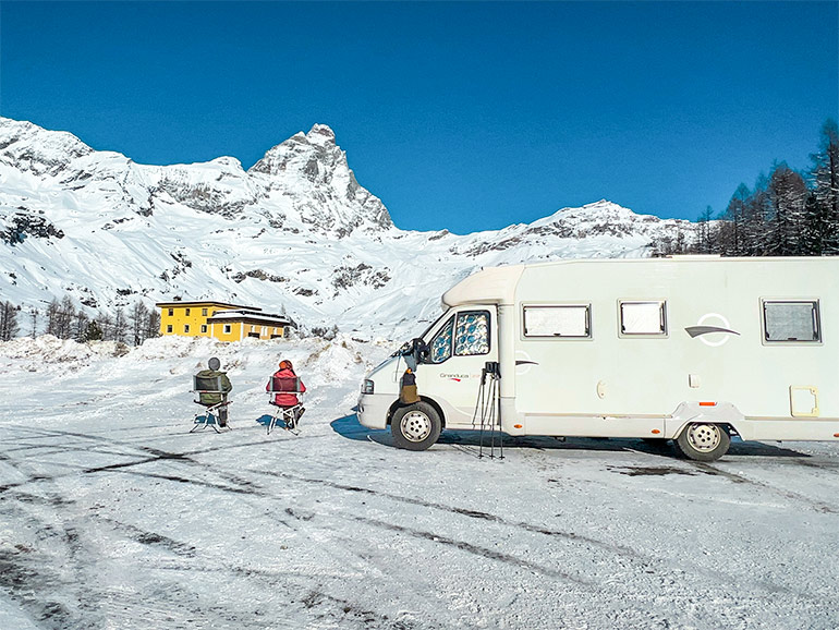 氷点下12℃での車中泊