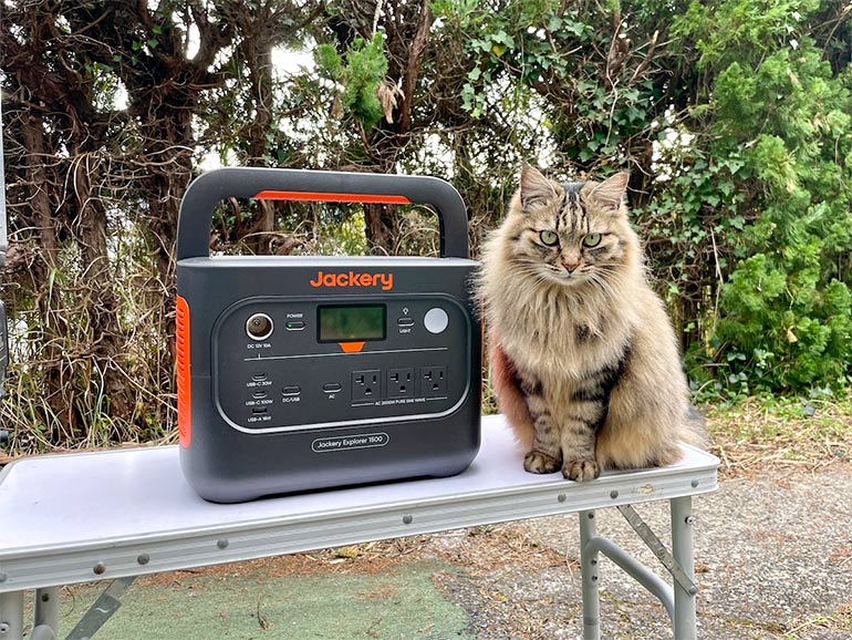 ジャクリーポータブル電源の大きさ比較