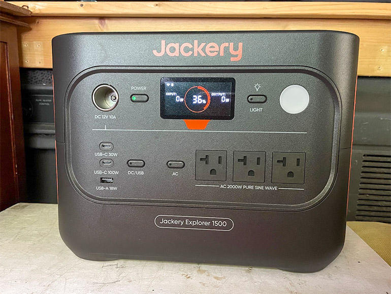 ポータブル電源の出力ポートの種類と数