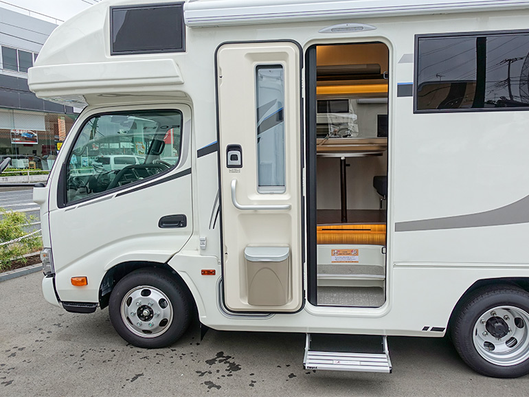 ZiL520のエントランス