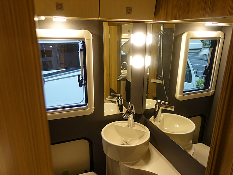 ZiL520のマルチルーム