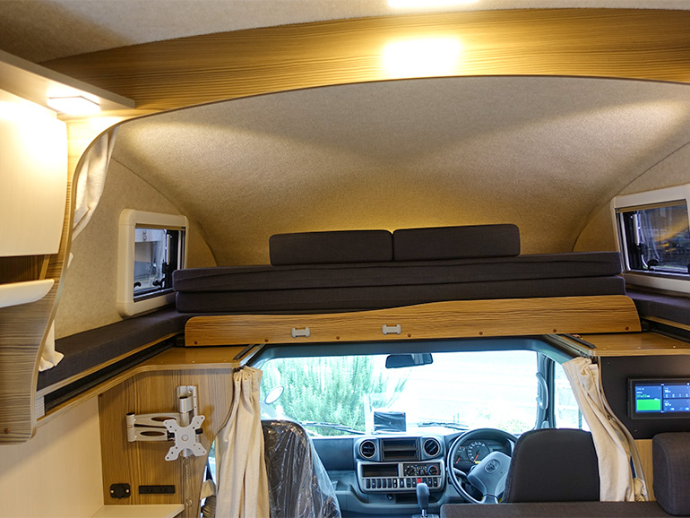 ZiL520のバンクベッド