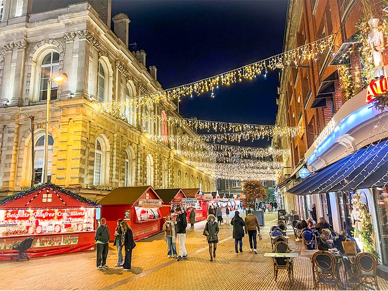 クリスマスマーケットの風景