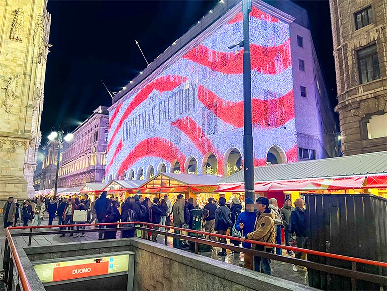 ミラノのクリスマスの風景