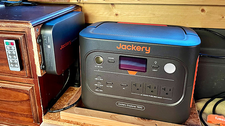 JackeryのDrive Charger 600W