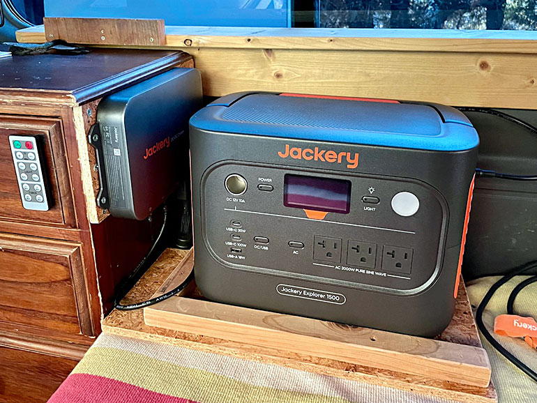 JackeryのDrive Charger 600W