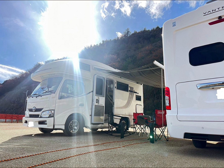 RVパーク 優活の駐車場