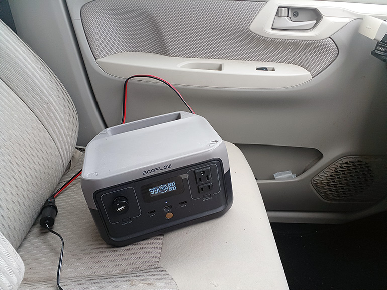 車中泊で使用しているポータブル電源