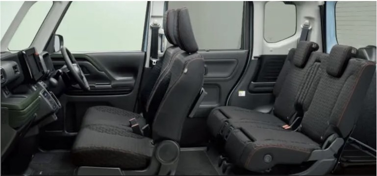 スペーシアギアの内装