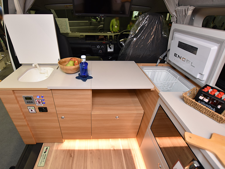 Lino Premium blocco Editionの内装