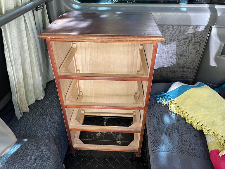 キャラバンに置いてあるチェスト