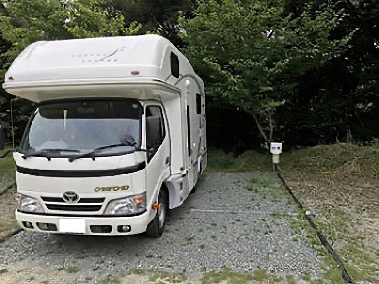 RVパーク湯乃禅の里の駐車場