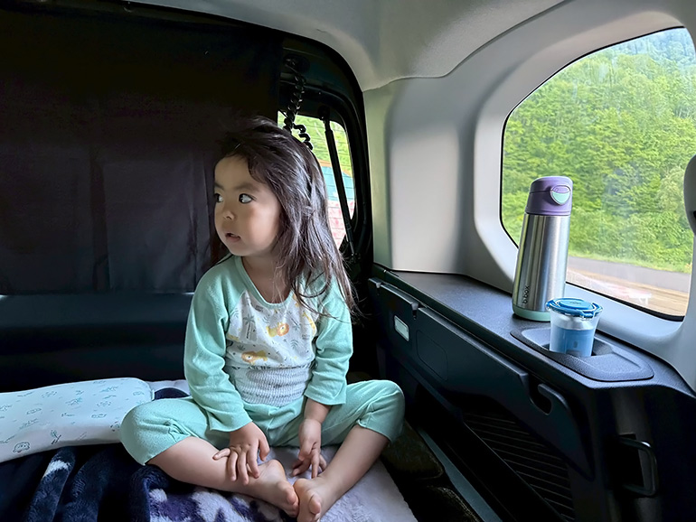 車中泊している風景