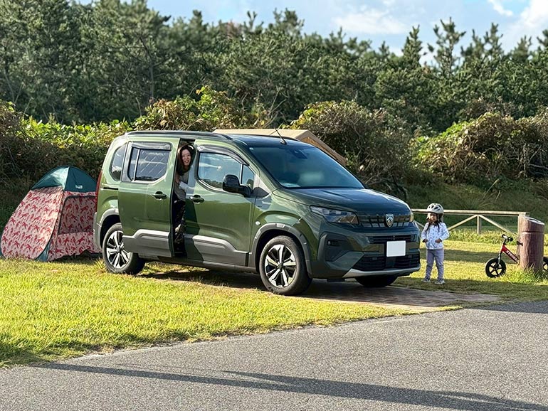 プジョーのリフターで車中泊