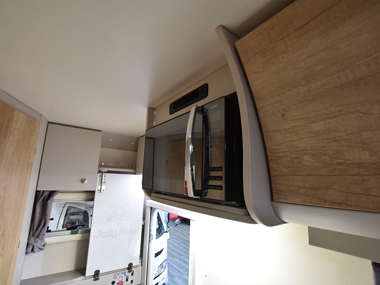 JolyBee（ジョリビー） Type REの内装