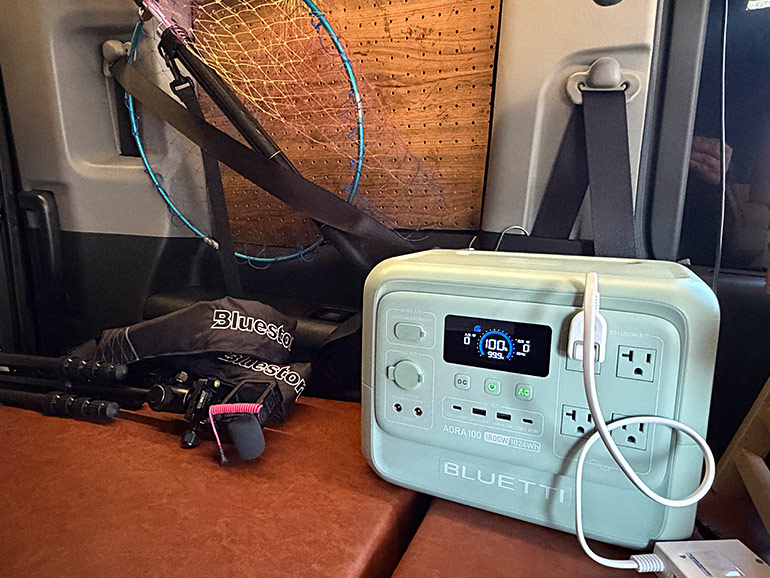 ポータブル電源