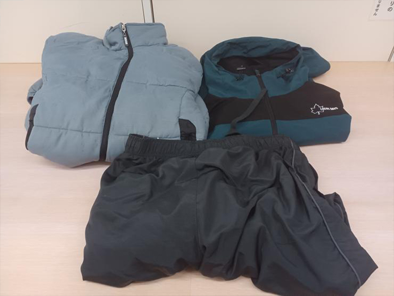 車中泊で使用する衣類