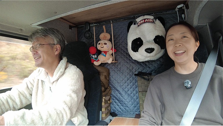 キャンピングカー運転中