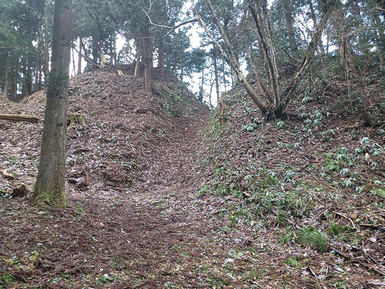 増山城までの道