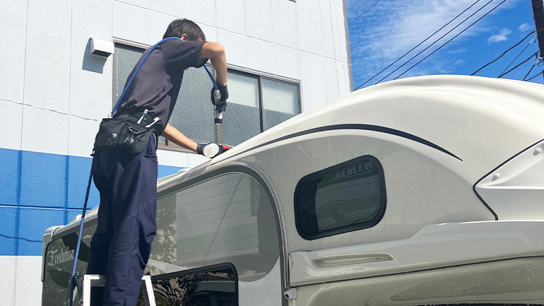 車中泊しながらキャンピングカーの洗車＆コーティング！WING-RV「民パーク ウイングRV」