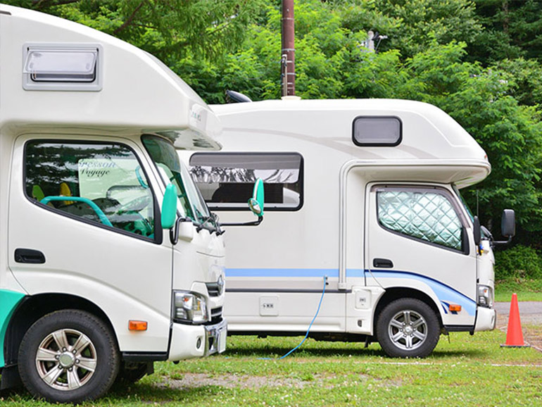 ホテルリステル猪苗代の駐車場