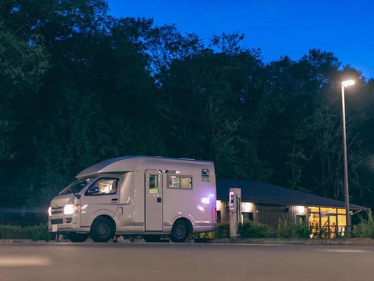 メッツァRVパークの駐車場