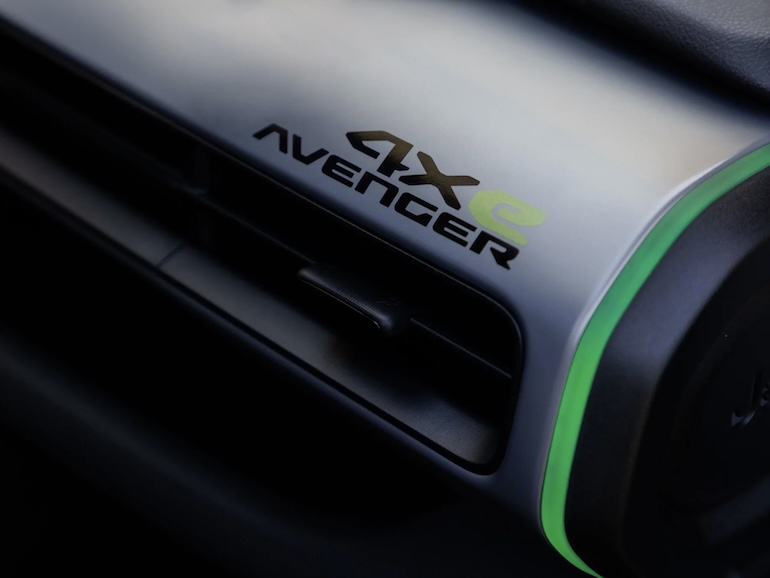 Jeep® Avenger 4xe Hybrid Launch Editionのロゴ