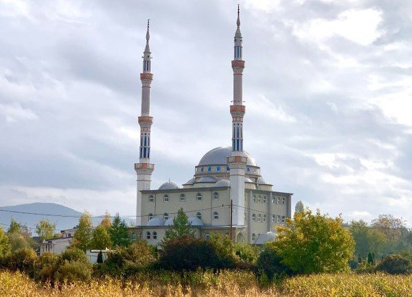 ガイドブックにほぼ載らない国